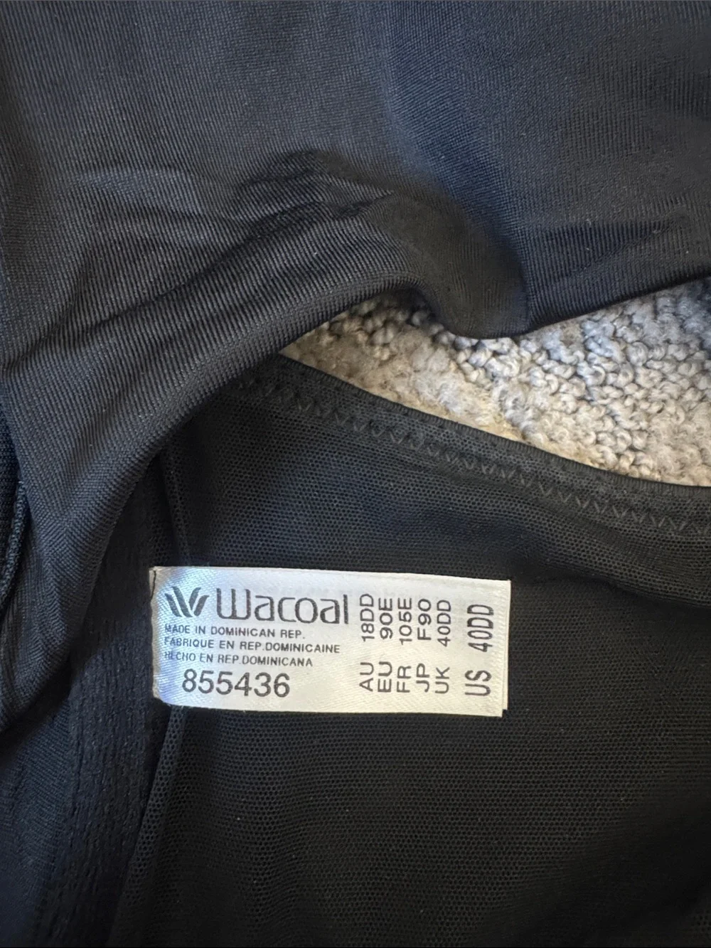 Wacoal underwire cups